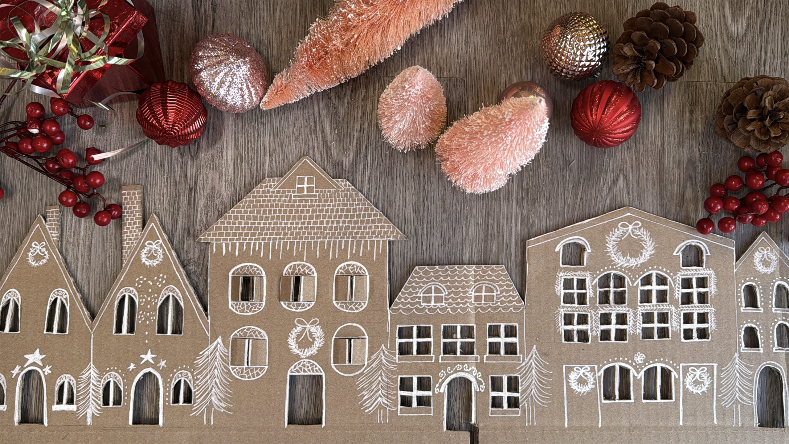 Mindful Christmas Decor : DIY Gingerbread Houses
