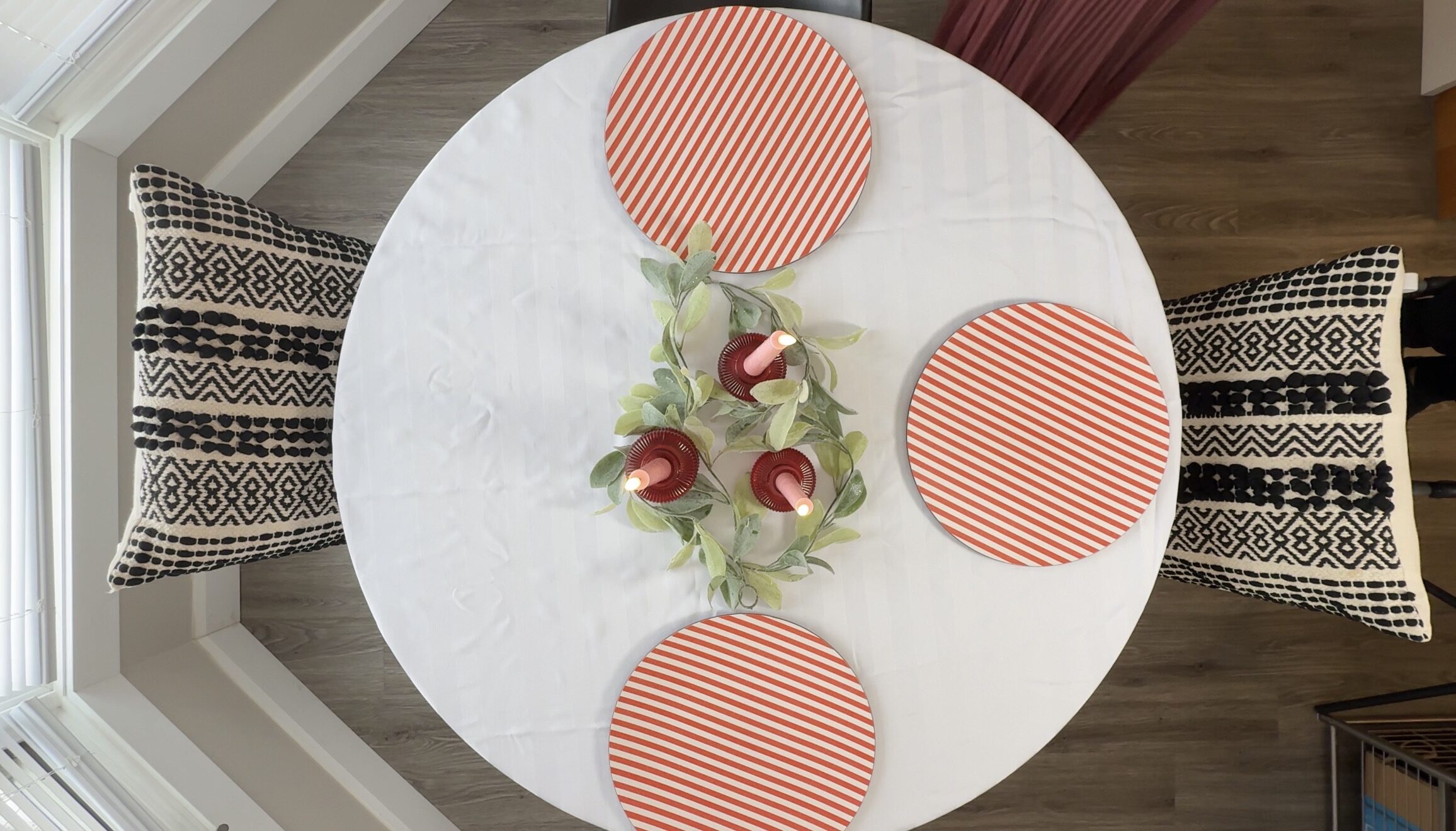 Christmas Table Decor